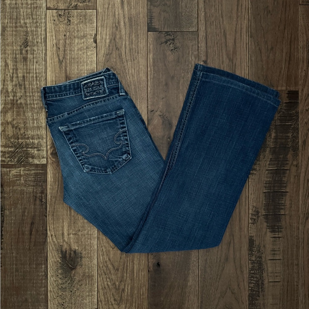 Big Star “Sweet” Low Boot Jeans 👖 Size 28R Made in USA